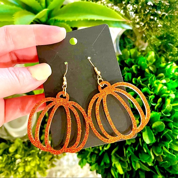 Acrylic Pumpkin Earrings - Picture 5 of 9